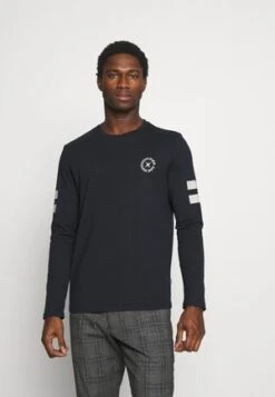 Pier One Langarmshirt - White -Herrenbekleidungsgeschäft 019deb4ab2e24269936d5058f628aceb