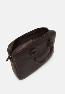 Pier One Notebooktasche - Dark Brown 8 Pier One Notebooktasche - Dark Brown -Herrenbekleidungsgeschäft 0a97e5f7e5e241b99baafcbc2ae5120b