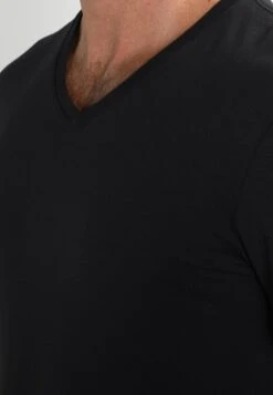 Pier One 2 PACK - T-Shirt Basic - Black -Herrenbekleidungsgeschäft 144a18a099e5428c92602fed22a8b338