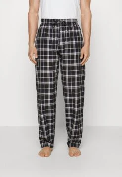 Herrenbekleidungsgeschäft -Herrenbekleidungsgeschäft 184a515b33354d6cb8ad9280a5758b3a