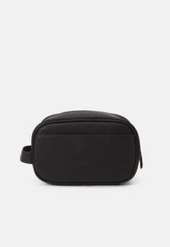 Pier One Kosmetiktasche - 802 - Black -Herrenbekleidungsgeschäft 41d6699eb0e64304a24c58b1c3c27d72 2