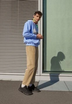 YOURTURN UNISEX - Sneaker Low - Black 9 YOURTURN UNISEX - Sneaker Low - Black -Herrenbekleidungsgeschäft 43dd2faee791492bb175bbee0872326d