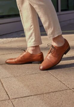 Pier One LEATHER - Business-Schnürer - Cognac -Herrenbekleidungsgeschäft 45397042968846b6a0ce0bf51f94de33