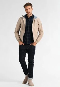 Herrenbekleidungsgeschäft -Herrenbekleidungsgeschäft 5f62dd2cce1441f3b6e951925614481a