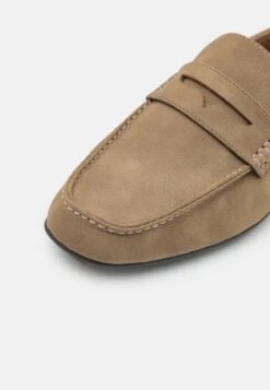 Pier One UNISEX - Mokassin - Beige 11 Pier One UNISEX - Mokassin - Beige -Herrenbekleidungsgeschäft 63ecea7199cf49cbbdcbef186378d3a2