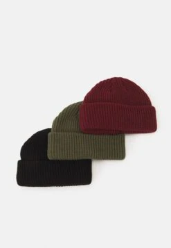 Pier One UNISEX 3 PACK - Mütze - Black/khaki/bordeaux 9 Pier One UNISEX 3 PACK - Mütze - Black/khaki/bordeaux -Herrenbekleidungsgeschäft 87459dbe987649a8aaf826ac5710e03e 1