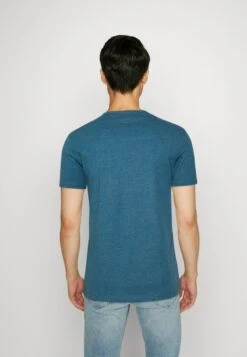 Pier One 5 PACK - T-Shirt Basic - Mottled Blue/light Green/off-white -Herrenbekleidungsgeschäft 92b3aeb6acd54c0096689803c138ac14