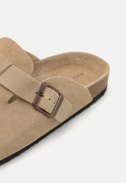 Pier One LEATHER UNISEX - Clogs - Beige 11 Pier One LEATHER UNISEX - Clogs - Beige -Herrenbekleidungsgeschäft 9441d91098484a458d337de47de41e02