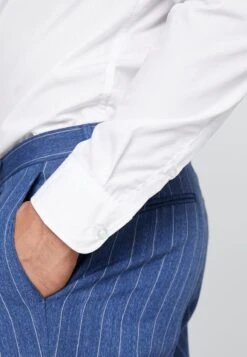 Pier One 2 PACK - Businesshemd - White 11 Pier One 2 PACK - Businesshemd - White -Herrenbekleidungsgeschäft aac9d6ccd1dd4835ae790e1e3552ae2c