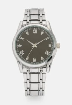 Pier One Uhr - Silver-coloured 10 Pier One Uhr - Silver-coloured -Herrenbekleidungsgeschäft b6f2d1ebac624c2c8722a38234e311bf 1