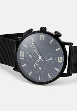 Pier One Uhr - Black -Herrenbekleidungsgeschäft bf7b45db97104e05944e6291827d89bb