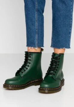 Dr. Martens 1460 BOOT - Schnürstiefelette - Green Smooth -Herrenbekleidungsgeschäft c373858b3598426bbf46e8f39175df96