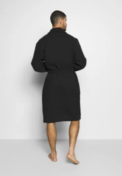 Pier One Bademantel - Lack 8 Pier One Bademantel - Lack -Herrenbekleidungsgeschäft d614789e87404273b6304883ac5a35bf