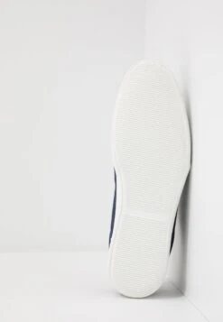 Pier One UNISEX - Sneaker Low - Dark Blue -Herrenbekleidungsgeschäft e752f9ad01314be7869db9ae10f02a5b