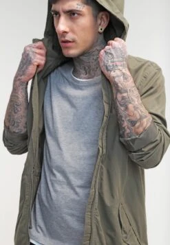 Pier One Parka - Khaki 9 Pier One Parka - Khaki -Herrenbekleidungsgeschäft ffa45efc2dcd46dca209c3efa063c7ea